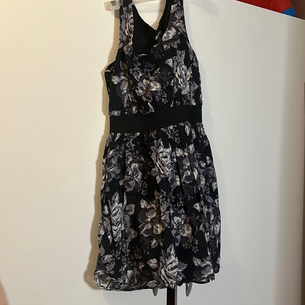 rose print dress